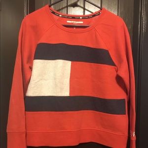 Tommy sweatshirts